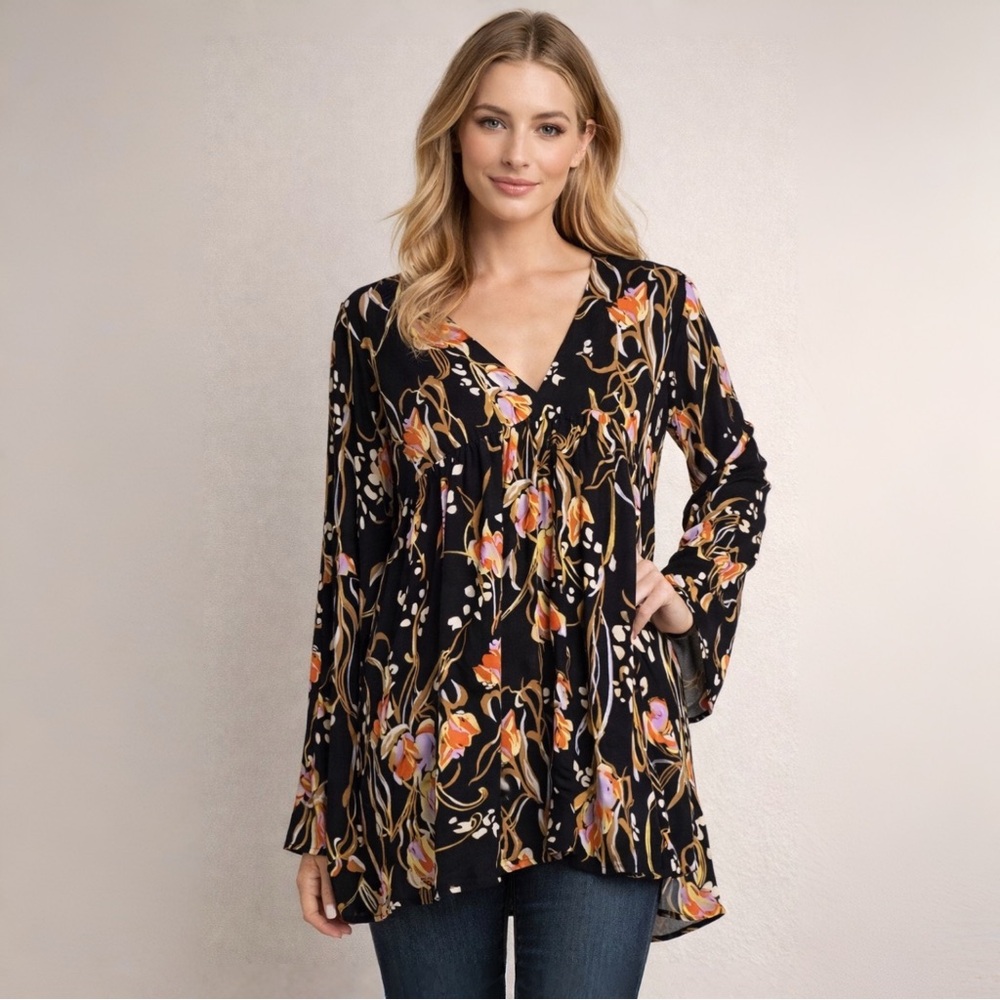 Free People Black Floral‎ Bella Blouse-size Medium